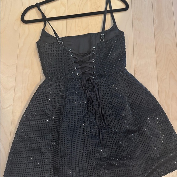 EMMA MINI DRESS - BLACK - Picture 2 of 6